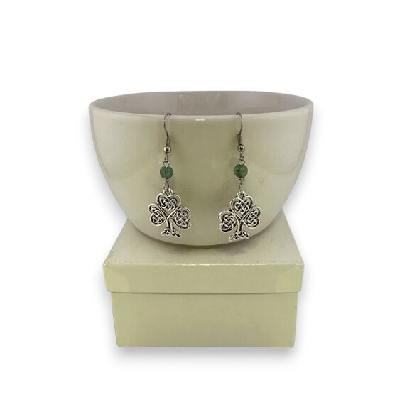 Silver Celtic Knot Earrings Green Aventurine Faceted Cube Gemstone - Picture 7 of 11